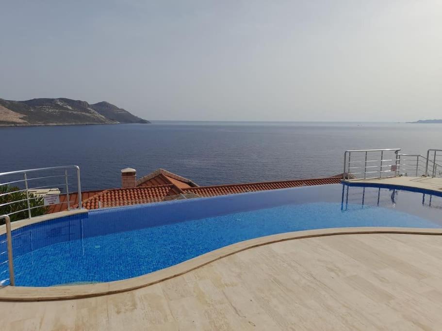 Havuzbasi, Deniz-Bahce-Meis Manzarasi, Loveboat Villa Kas Exterior photo